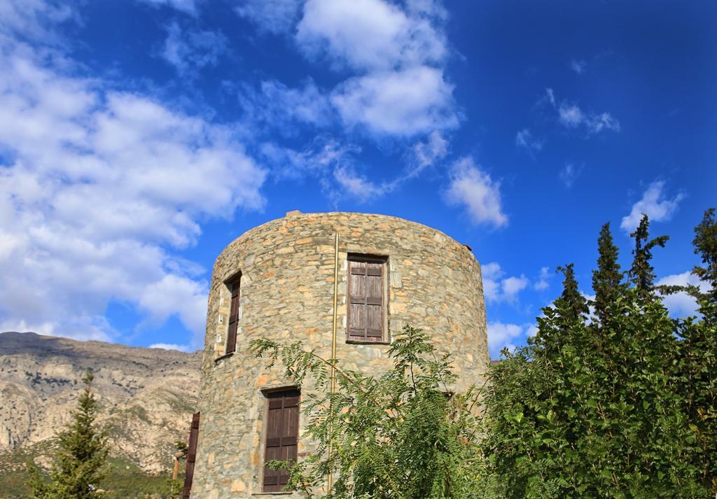 Pyrgos Traditional Village Айос-Кирикос Экстерьер фото